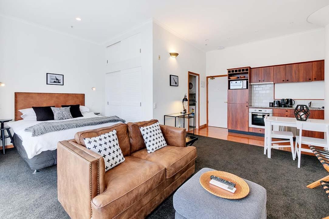 Princes Wharf Boutique Apartments โอ๊คแลนด์ ภายนอก รูปภาพ