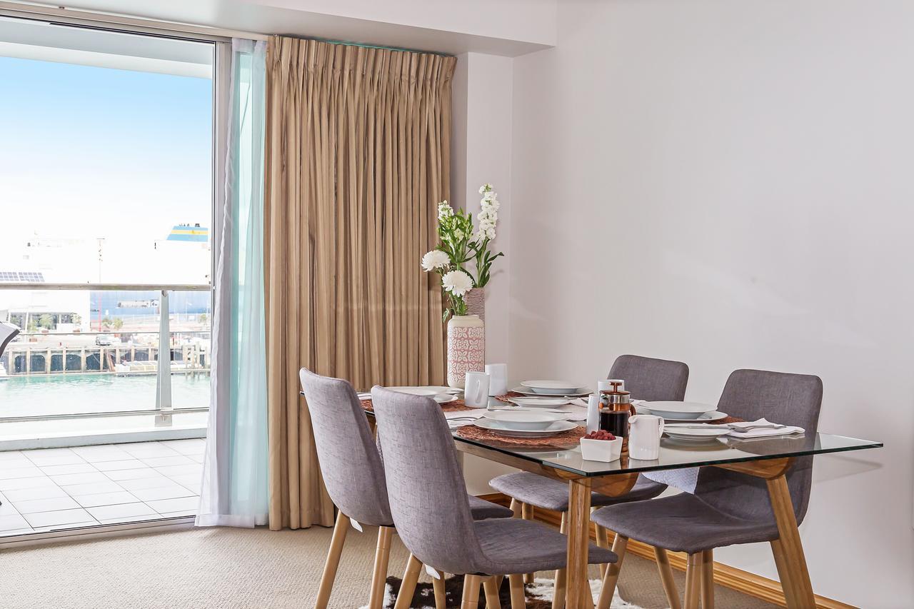 Princes Wharf Boutique Apartments โอ๊คแลนด์ ภายนอก รูปภาพ