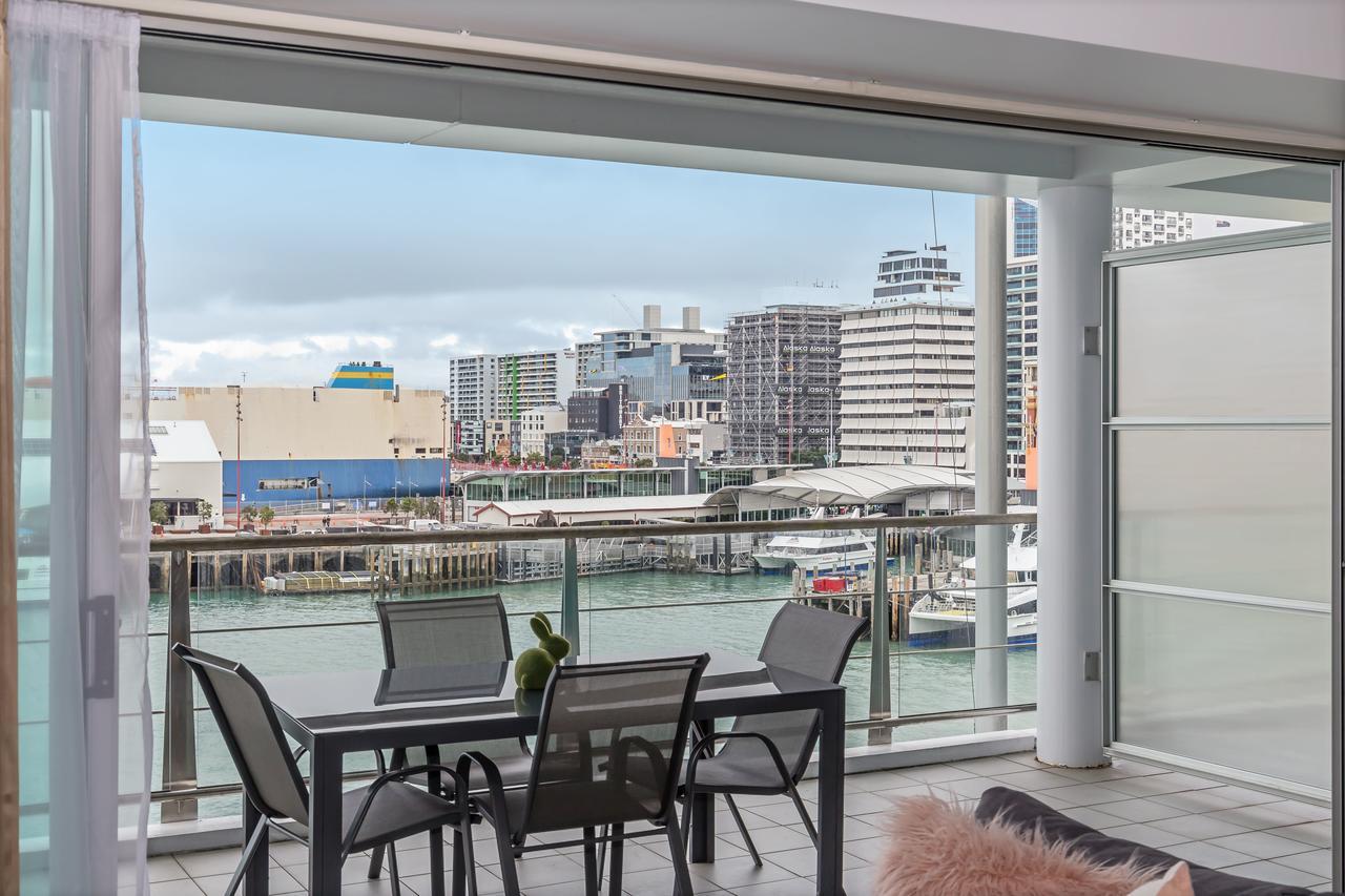 Princes Wharf Boutique Apartments โอ๊คแลนด์ ภายนอก รูปภาพ