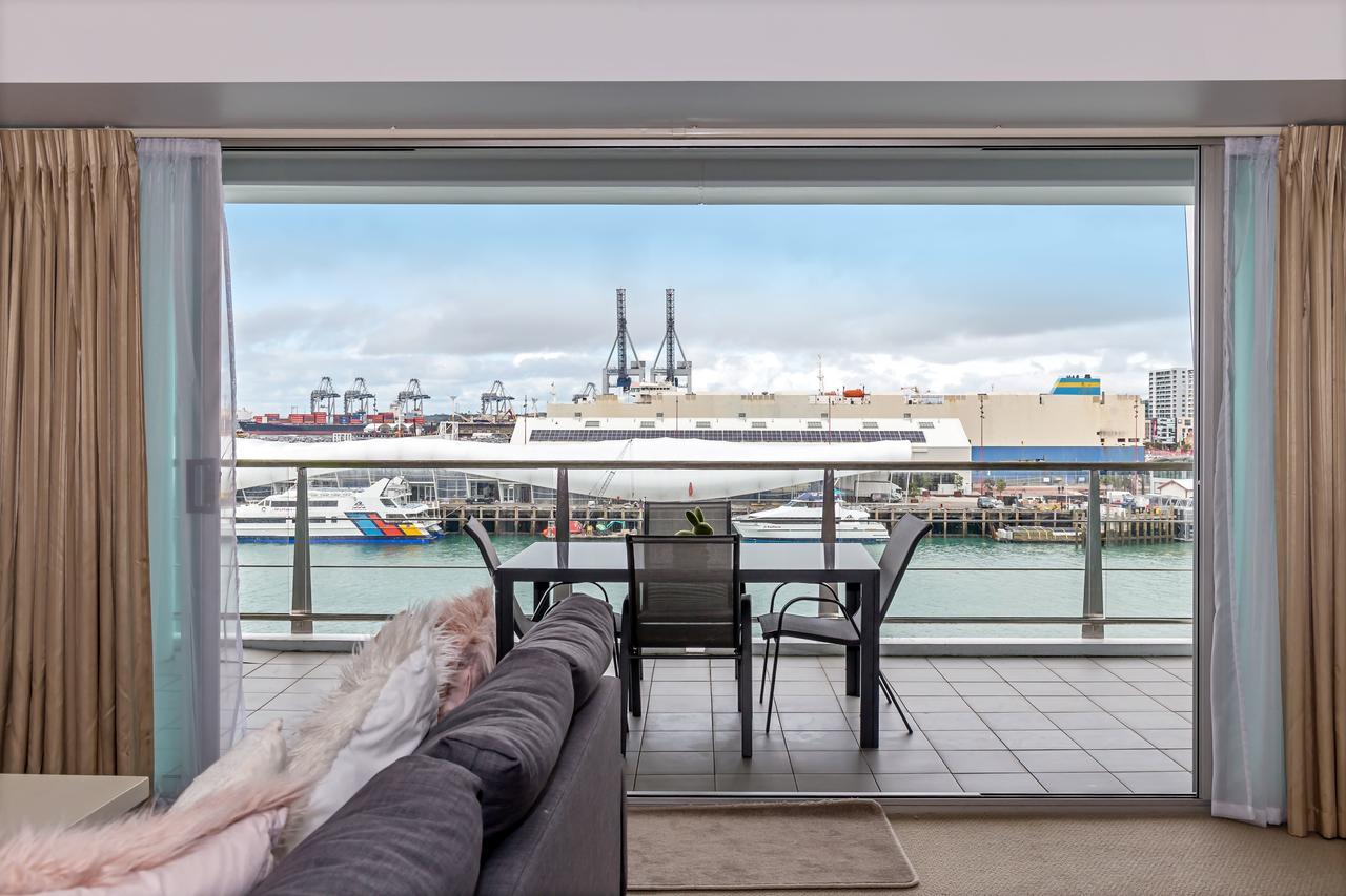 Princes Wharf Boutique Apartments โอ๊คแลนด์ ภายนอก รูปภาพ