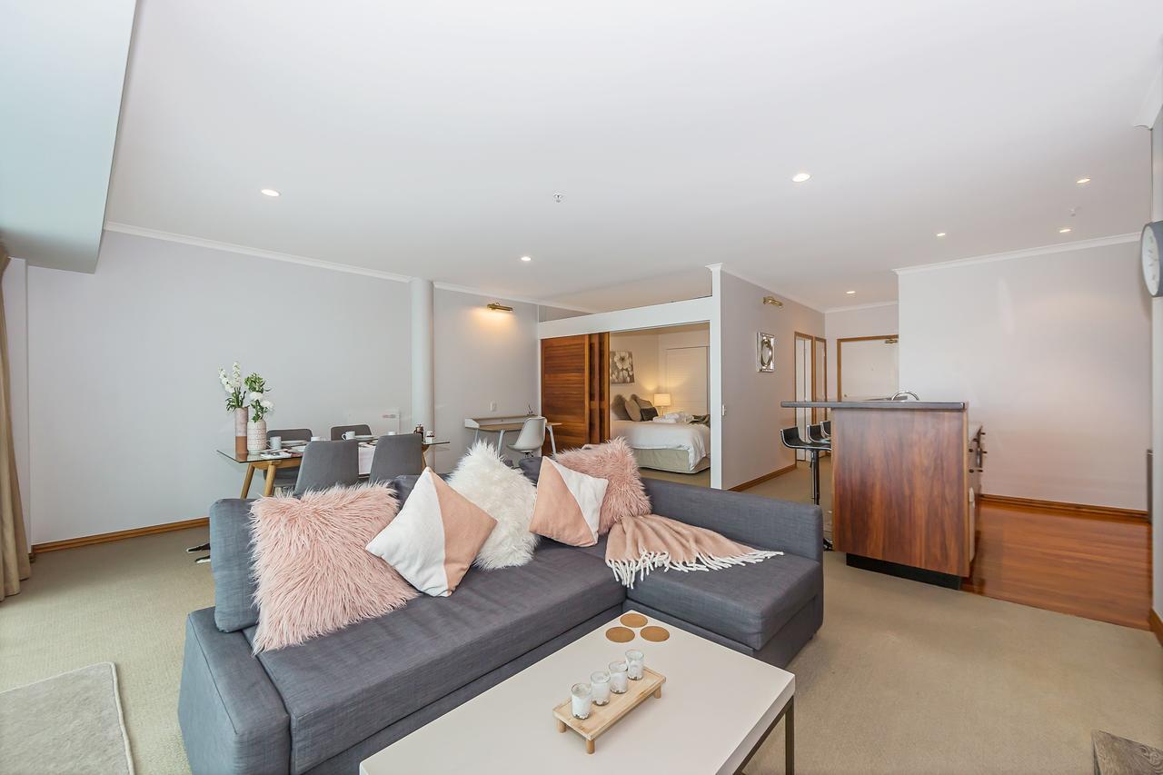 Princes Wharf Boutique Apartments โอ๊คแลนด์ ภายนอก รูปภาพ